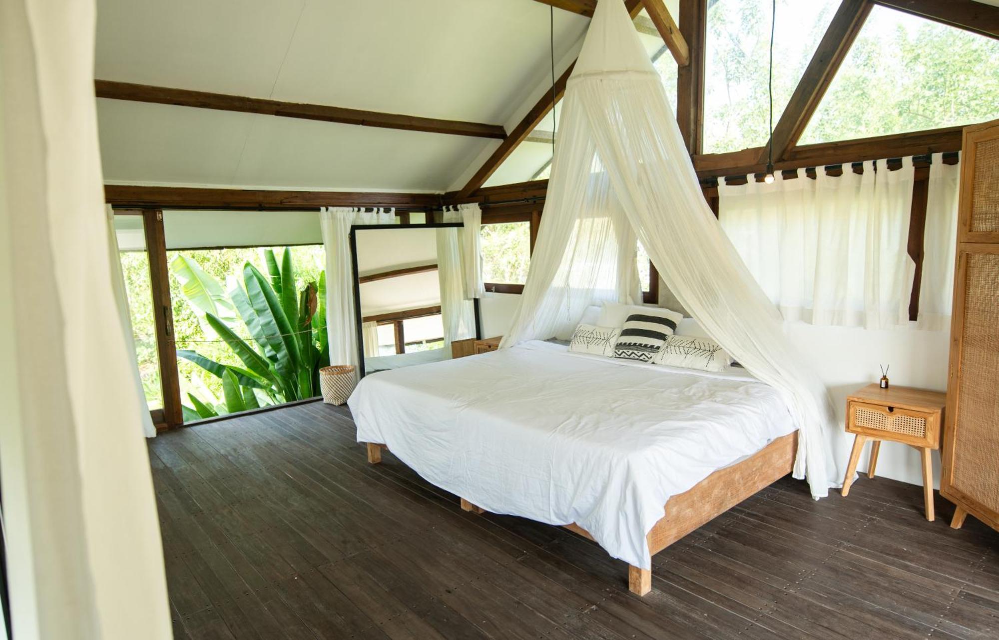 Salty Breeze Bali Hotel Ungasan Buitenkant foto