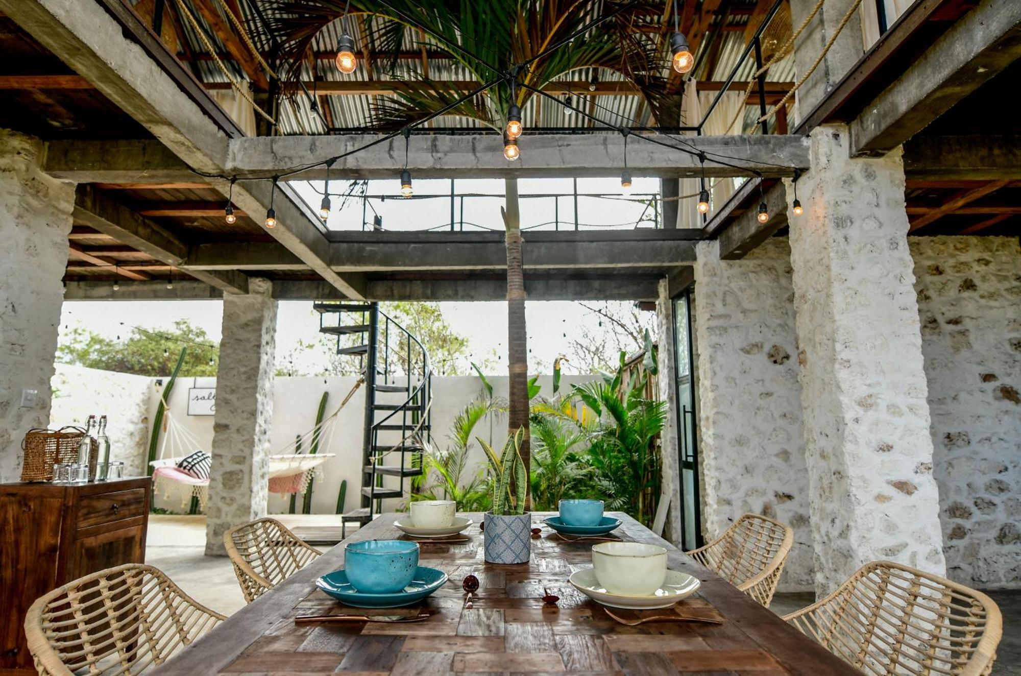 Salty Breeze Bali Hotel Ungasan Buitenkant foto