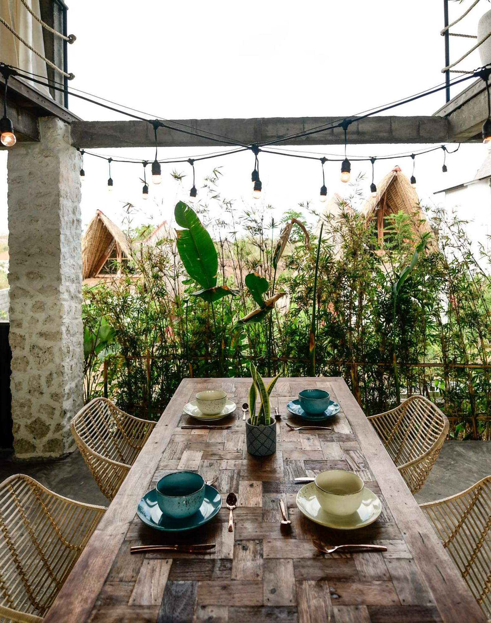 Salty Breeze Bali Hotel Ungasan Buitenkant foto