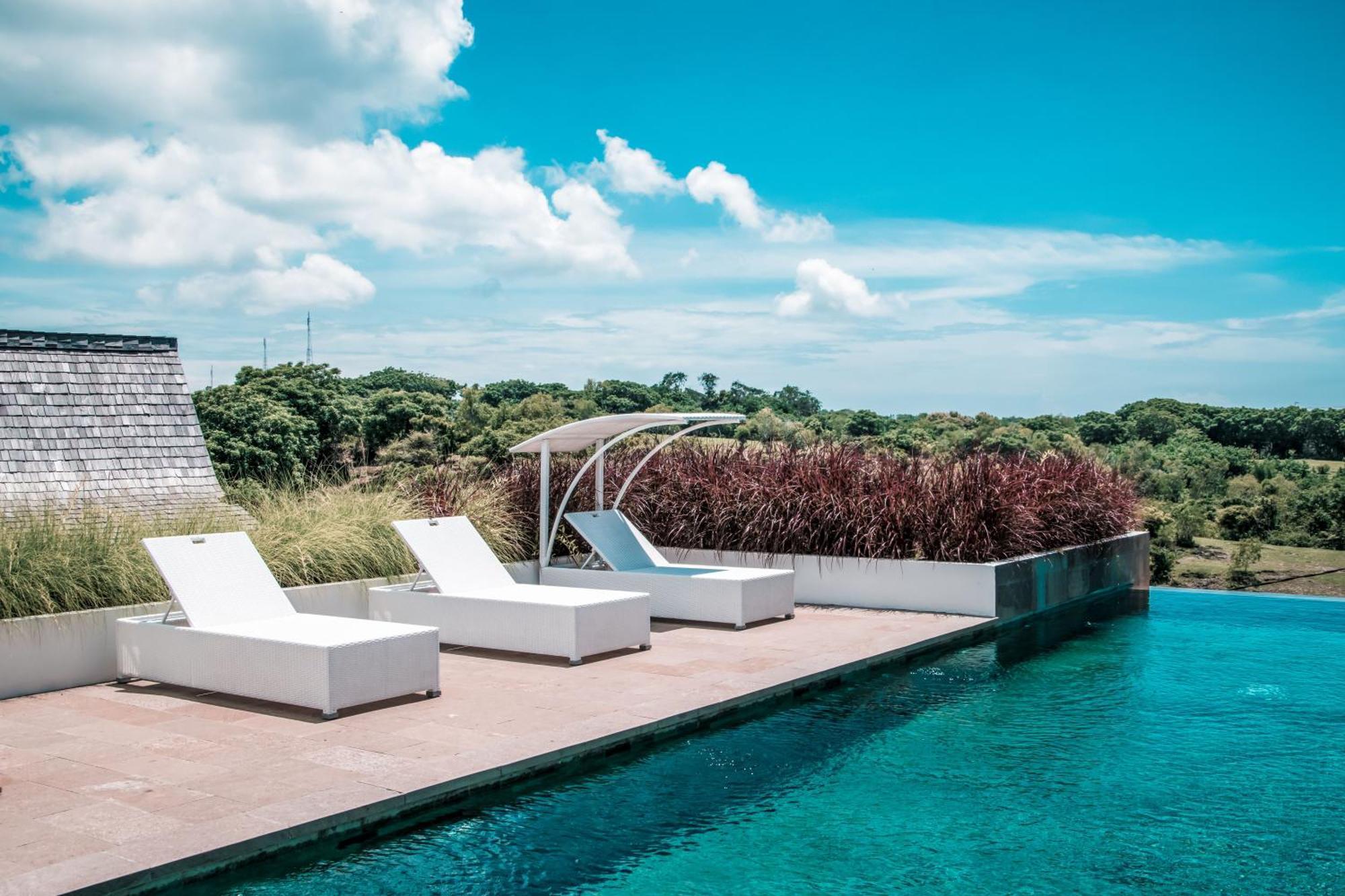 Salty Breeze Bali Hotel Ungasan Buitenkant foto