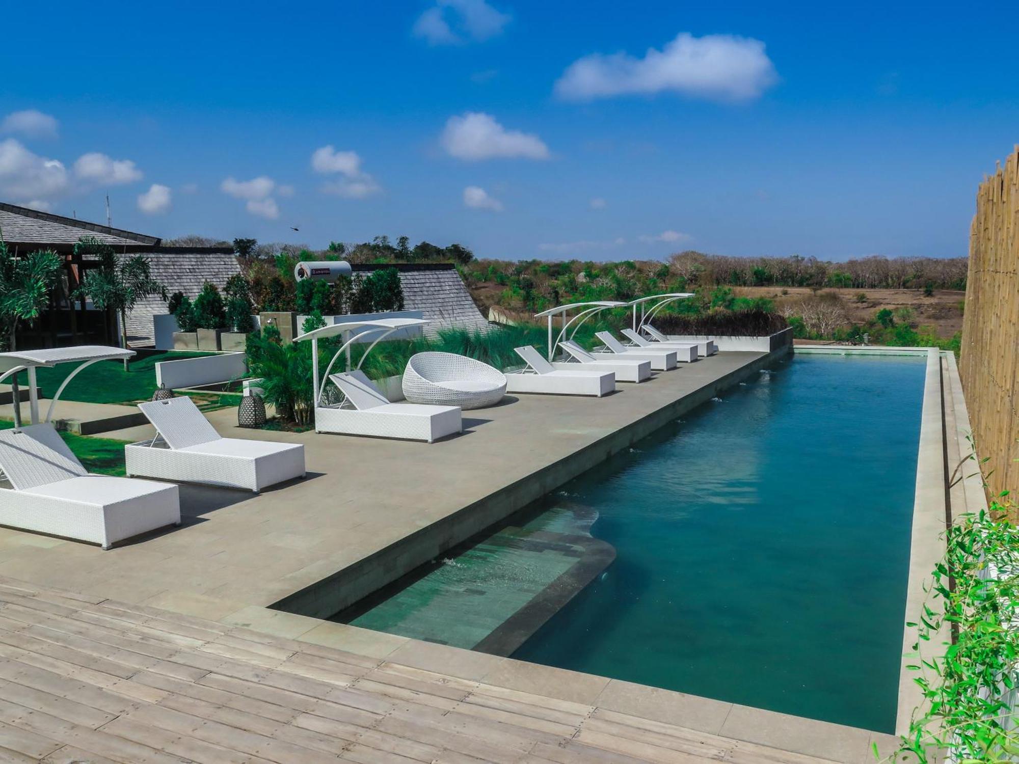 Salty Breeze Bali Hotel Ungasan Buitenkant foto